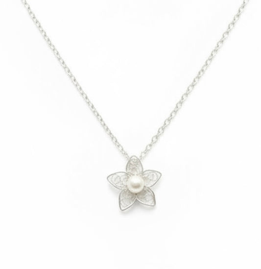 Flower I Colar Prateado