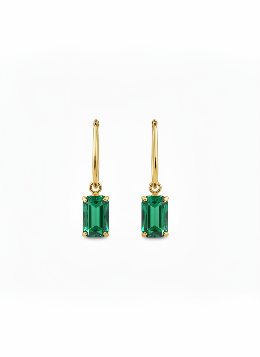 Bella II Brincos Banhados em Ouro com Pedra Verde Esmeralda